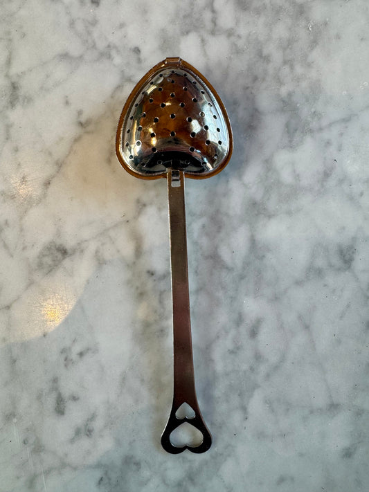 Loose Leaf Tea Strainers-Heart Shaped Silver